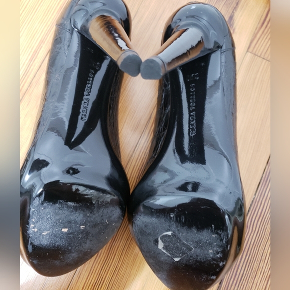 Bottega Veneta Crocodile Leather Heels - Picture 3 of 6